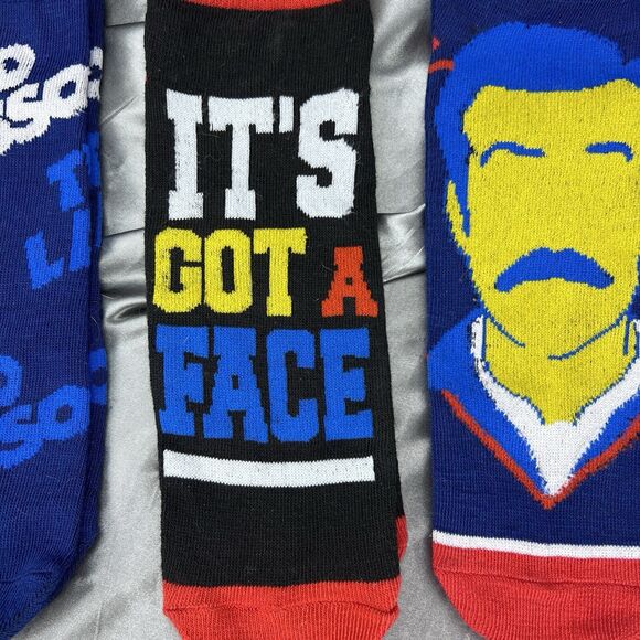 Ted Lasso Men's Multi-Color 3-Pair Low Cut Socks Size 6-12 Stocking Stuffers Fun - Picture 4 of 8